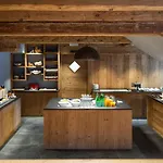ホテル Fiori Dolomites Experience 3*