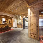 ホテル Fiori Dolomites Experience