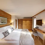 ホテル Fiori Dolomites Experience 3*