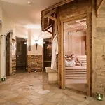 Fiori Dolomites Experience ホテル