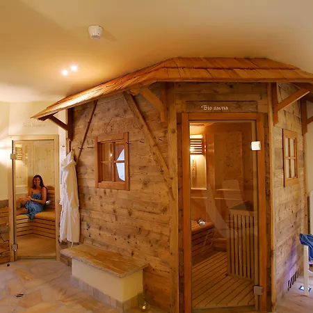 Fiori Dolomites Experience 3*