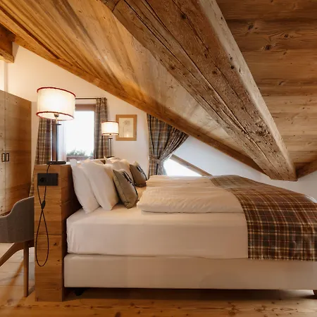 Fiori Dolomites Experience