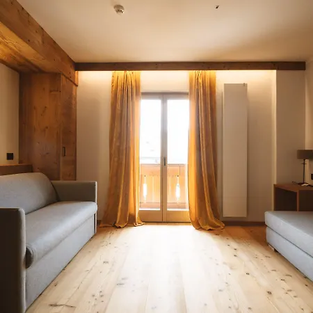 Hotel Fiori Dolomites Experience