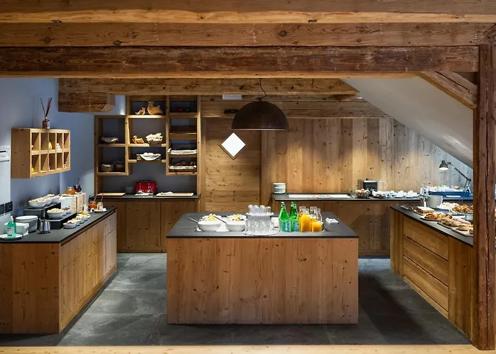 Otel Fiori Dolomites Experience 3*