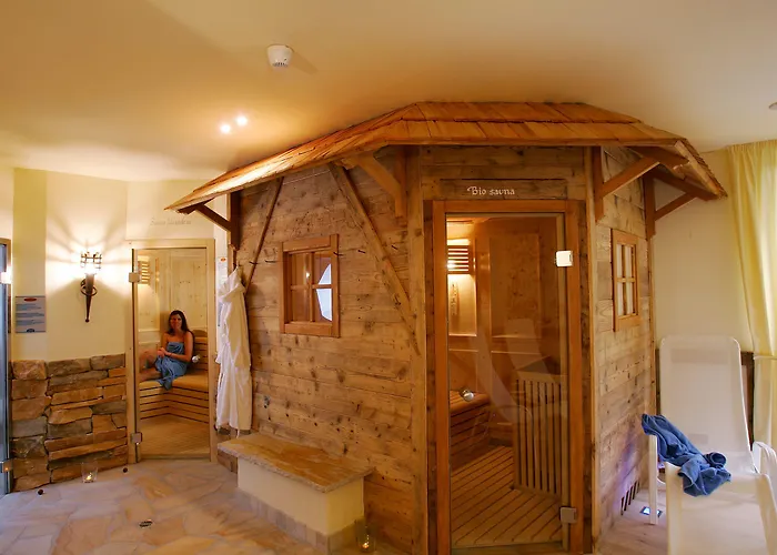 Fiori Dolomites Experience 3*