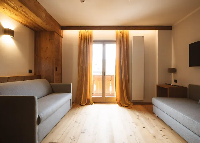 Otel Fiori Dolomites Experience