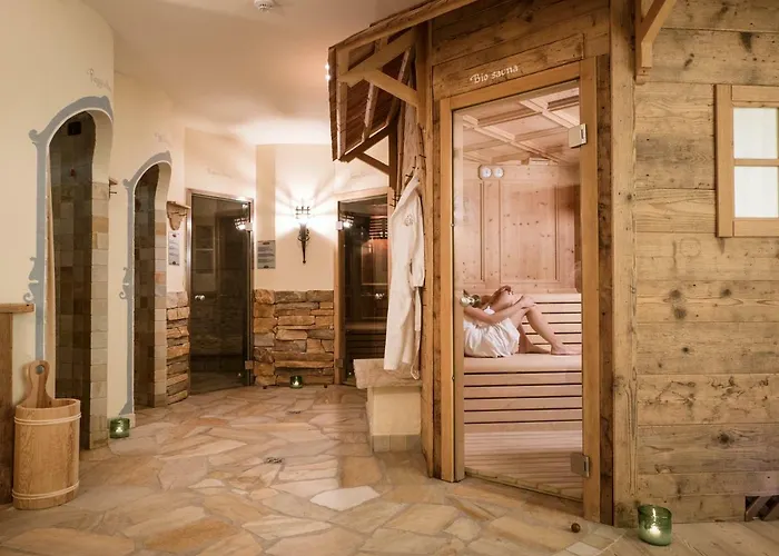 Fiori Dolomites Experience Otel