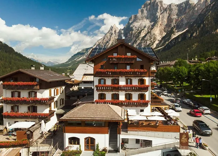 Fiori Dolomites Experience