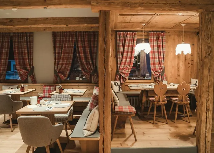 Fiori Dolomites Experience Otel 3*